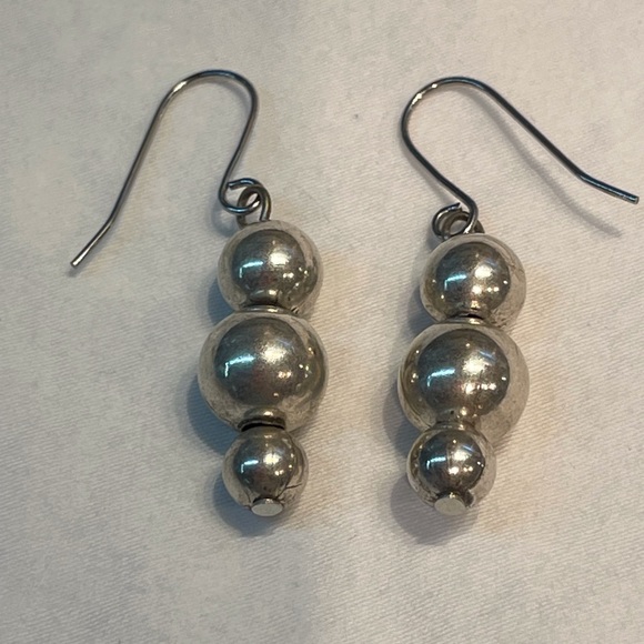 Earrings, assorted - Picture 8 of 14